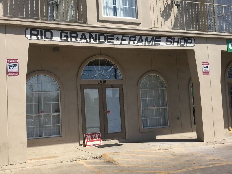 1815 San Bernardo Ave, Laredo, TX for sale Primary Photo- Image 1 of 1