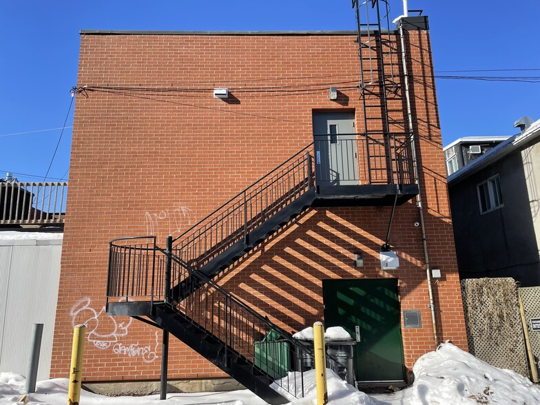 2464-2466 St Bélanger, Montréal, QC for sale - Building Photo - Image 2 of 50