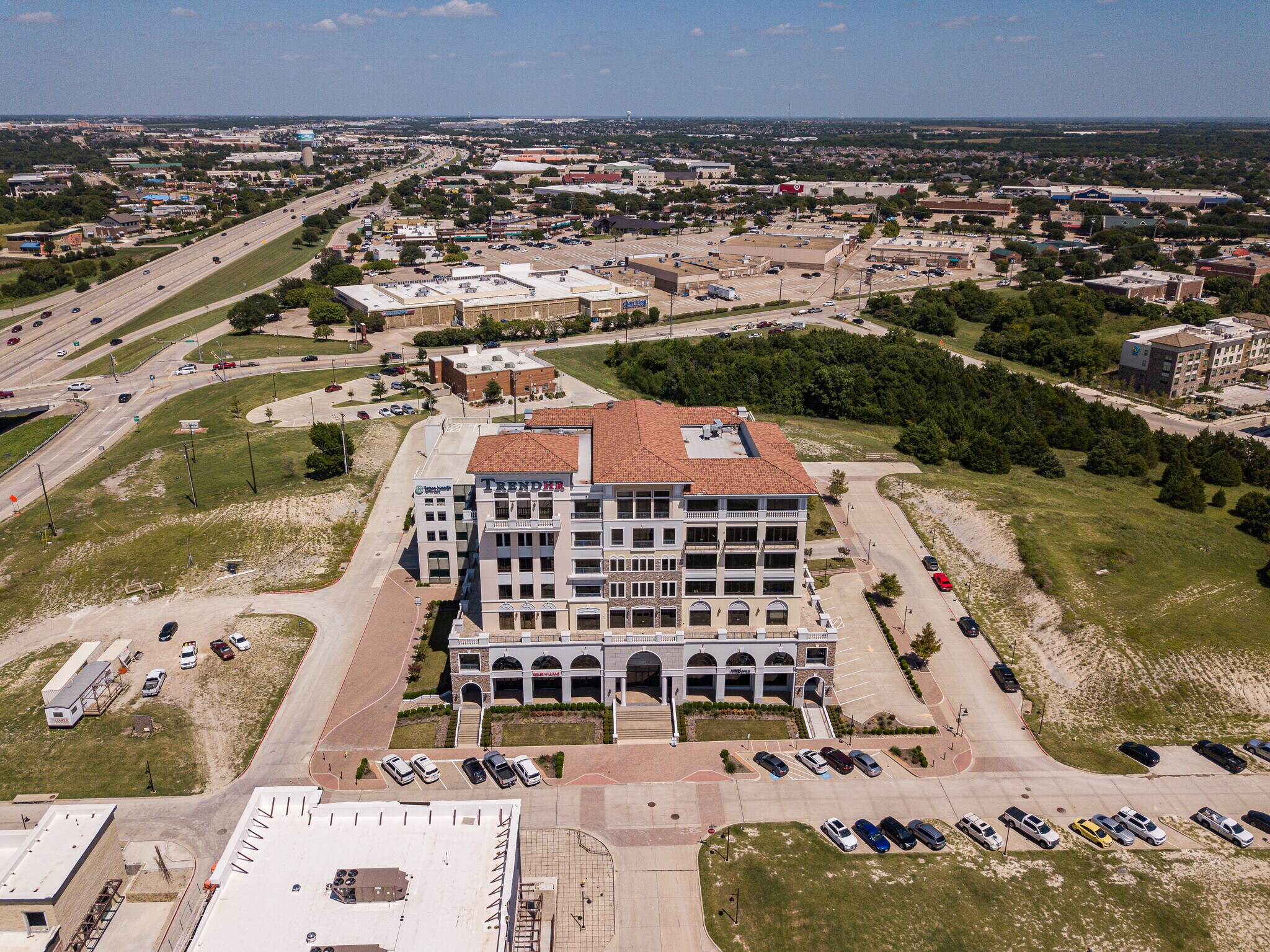 2701 Sunset Ridge Dr, Rockwall, TX 75032 Trend Tower