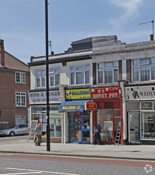 863 Green Lanes, London for lease - Building Photo - Image 2 of 6