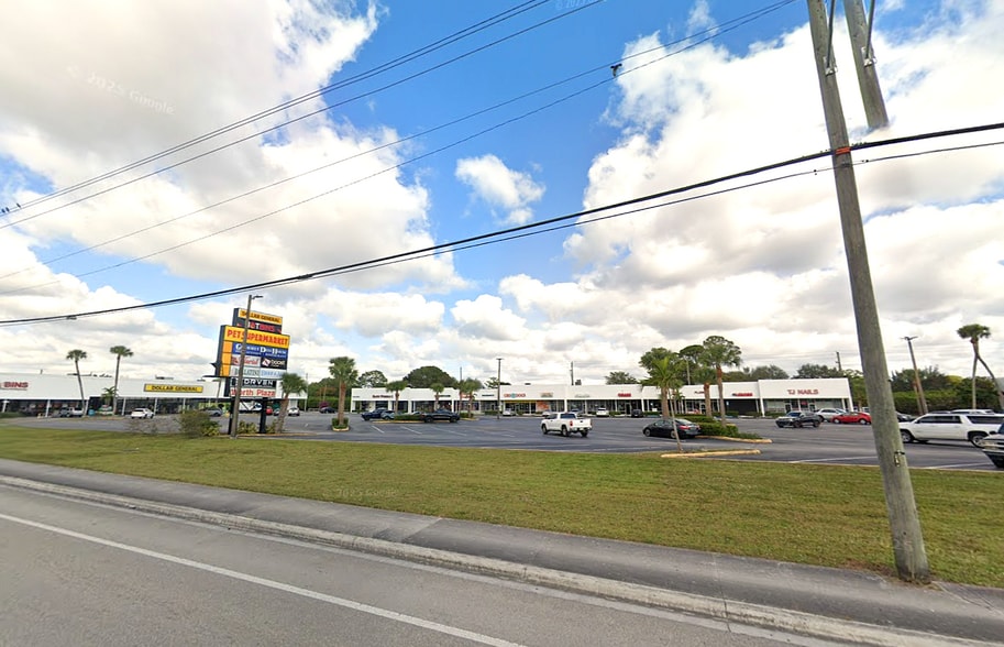 7099-7203 Lake Worth Rd, Lake Worth, FL for lease - Building Photo - Image 1 of 3