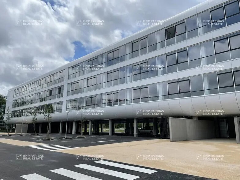 46 Rue Marco Polo, Labège for lease - Building Photo - Image 2 of 32
