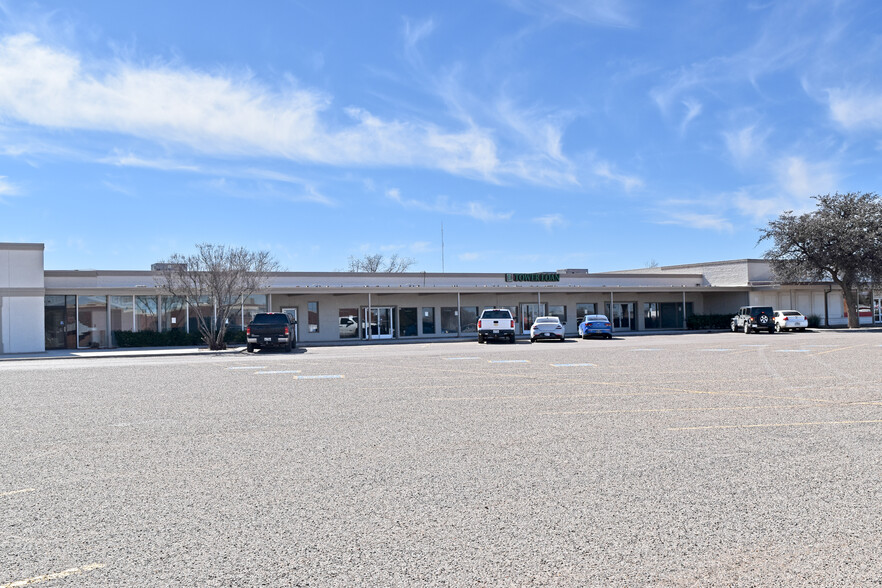 5300-5302 Avenue Q, Lubbock, TX for lease - Building Photo - Image 3 of 8