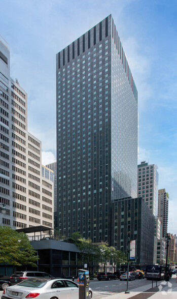 622 Third Ave, New York, NY for lease - Primary Photo - Image 1 of 10