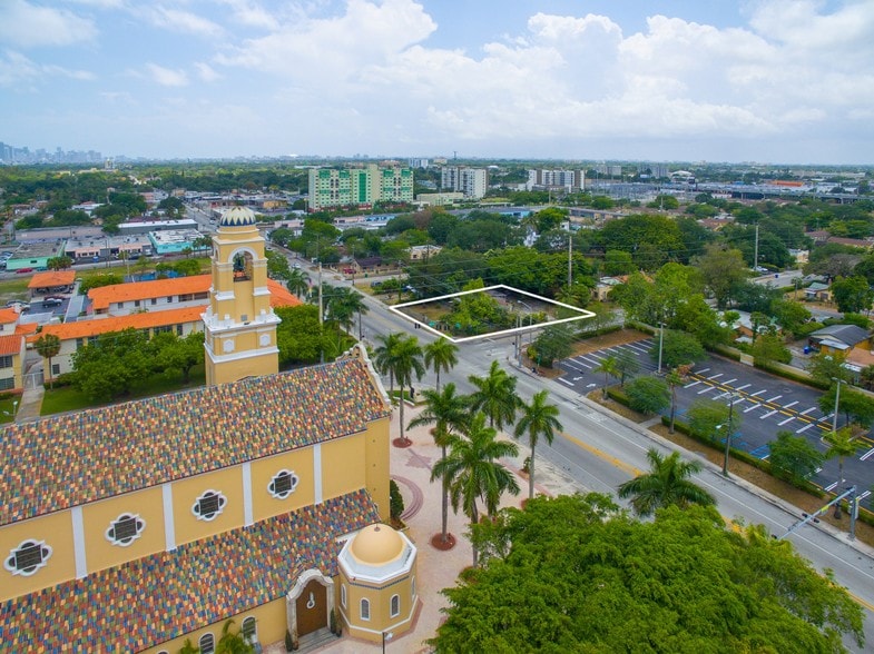 7426 NW 2nd Ave, Miami, FL for sale - Building Photo - Image 3 of 12