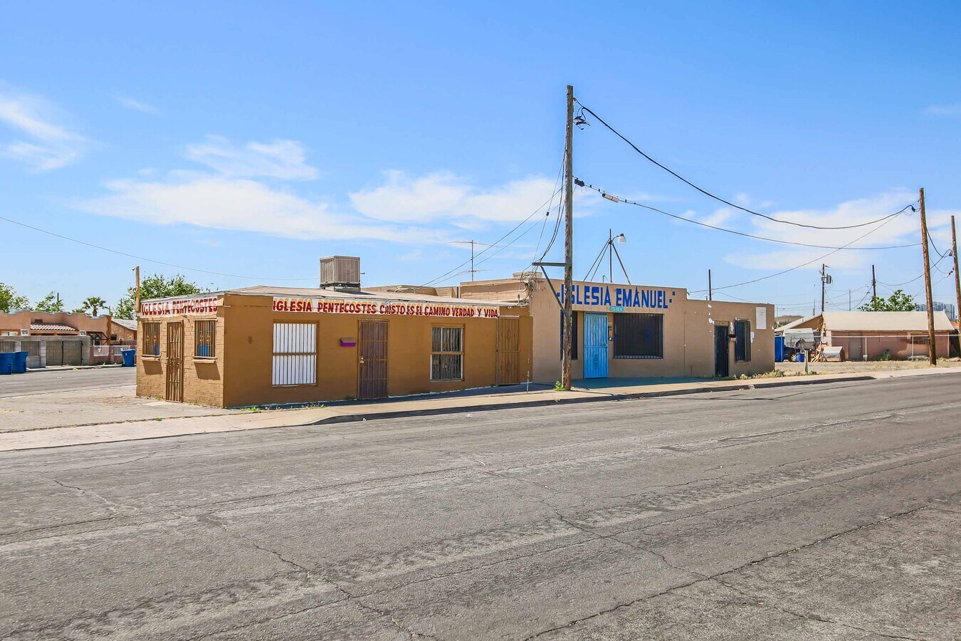 1832 Roosevelt St, North Las Vegas, NV 89030