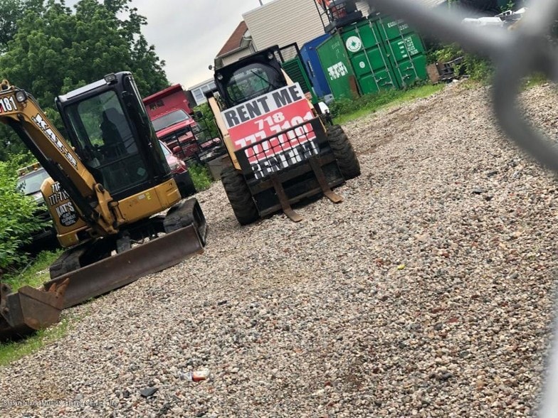 1402 Richmond Ter, Staten Island, NY for sale - Building Photo - Image 1 of 1