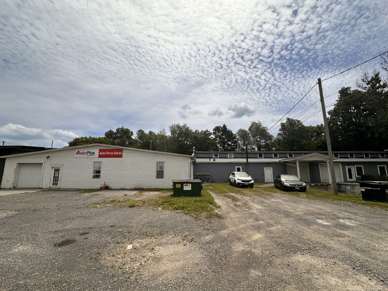 21 Squires St, Cortland, NY for lease - Building Photo - Image 1 of 2