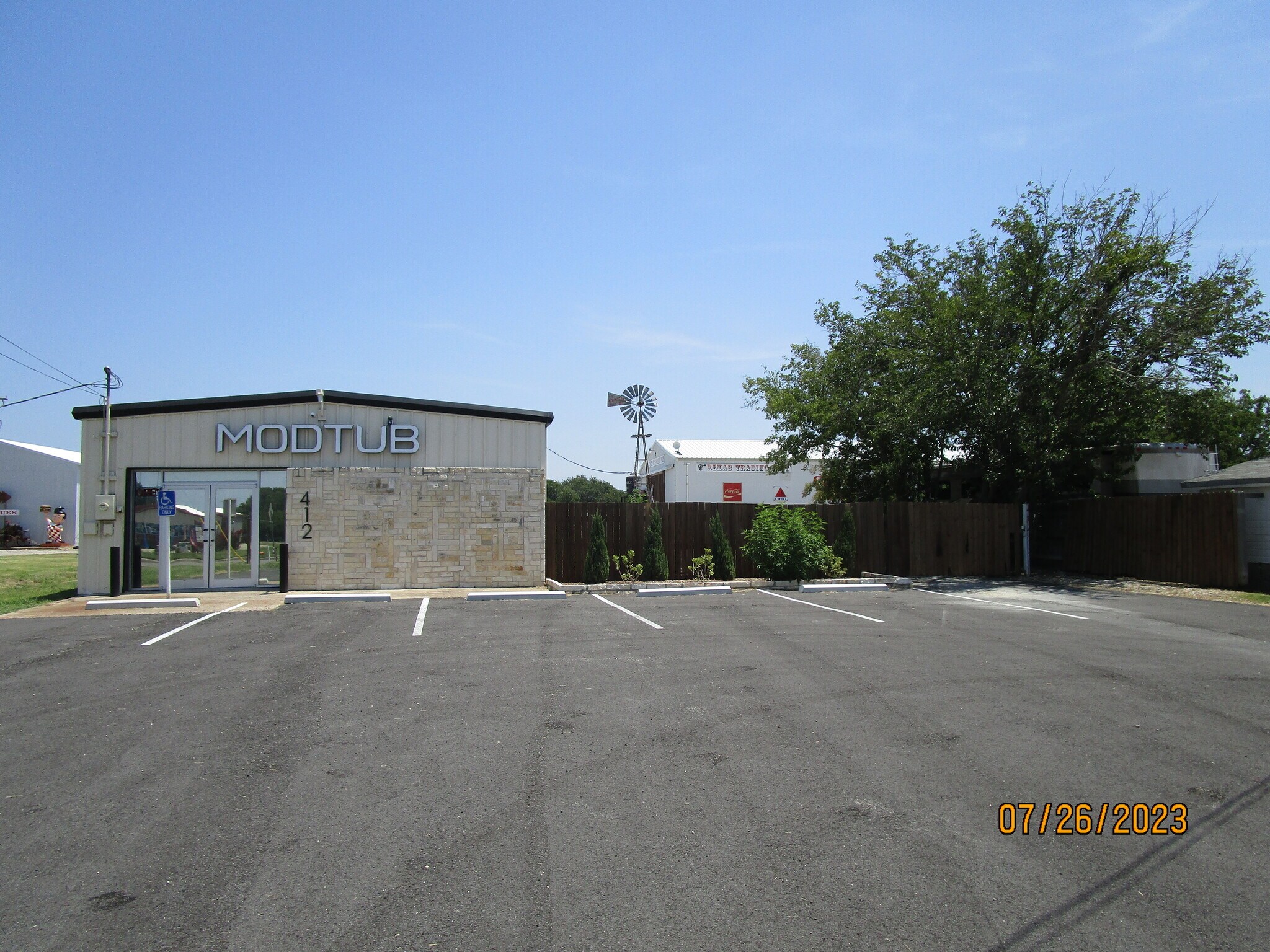 412 N Preston Rd, Gunter, TX for sale Primary Photo- Image 1 of 1