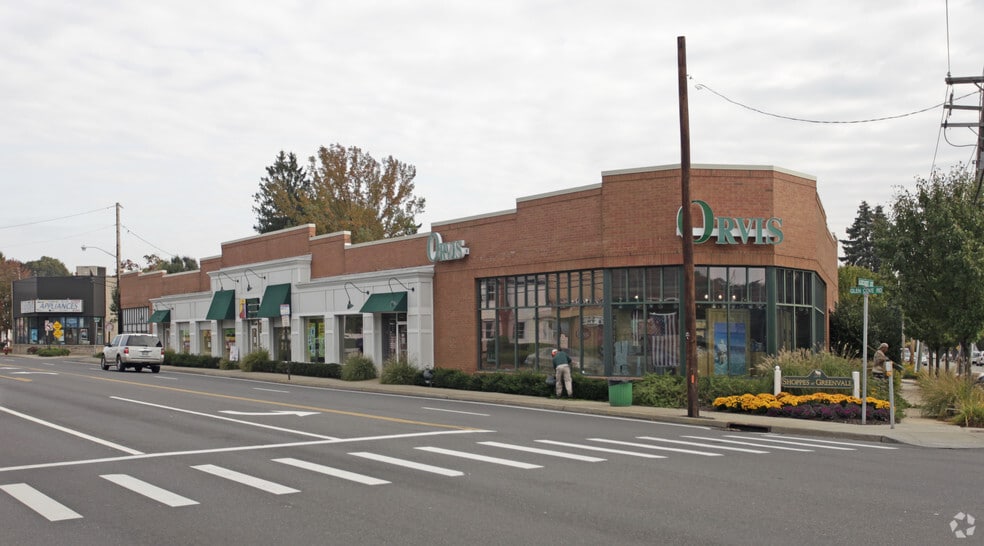 50 Glen Cove Rd, Greenvale, NY for sale - Primary Photo - Image 1 of 1