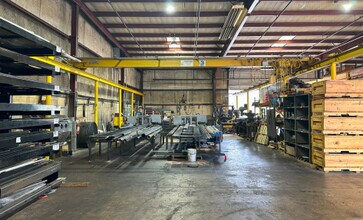 300 Industrial Blvd, Mansfield, TX for sale Interior Photo- Image 2 of 8