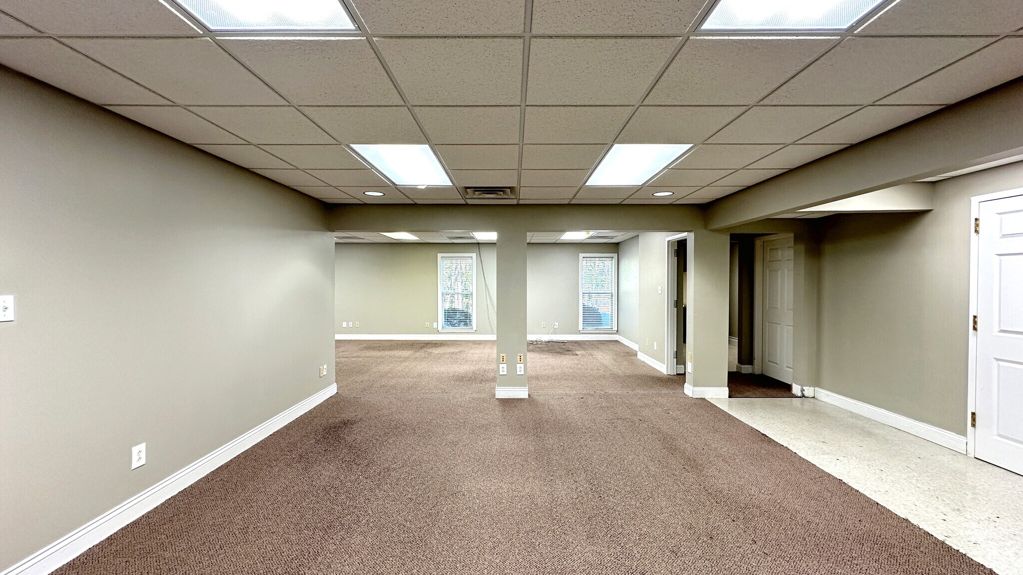 5120 Selkirk Dr, Birmingham, AL 35242 Selkirk Building