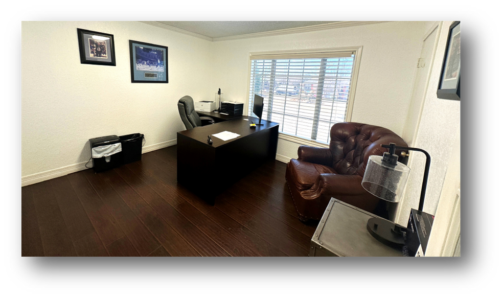 1220 Brown Trl, Bedford, TX for sale - Interior Photo - Image 3 of 6