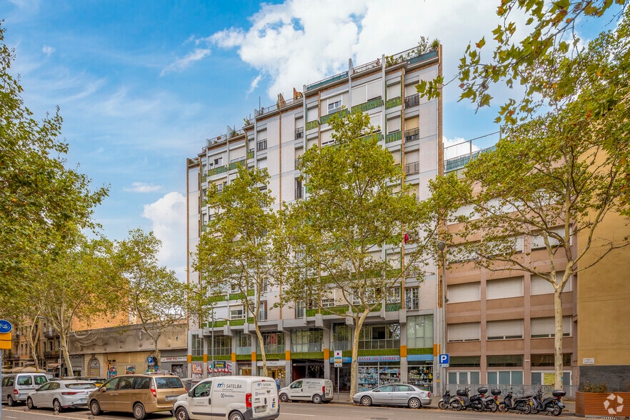 Ronda de Sant Pau, 42, Barcelona, Barcelona for sale - Primary Photo - Image 1 of 3