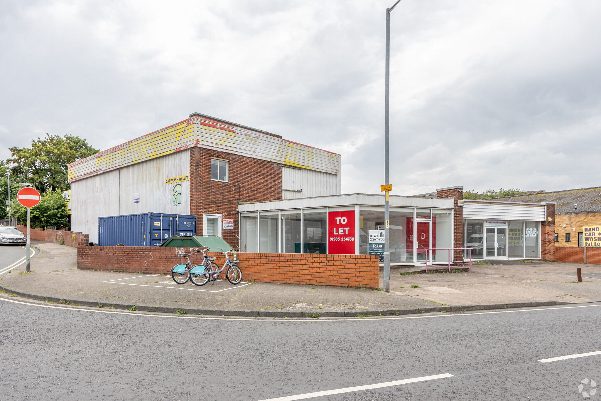 14 Carden St, Worcester for lease Primary Photo- Image 1 of 3