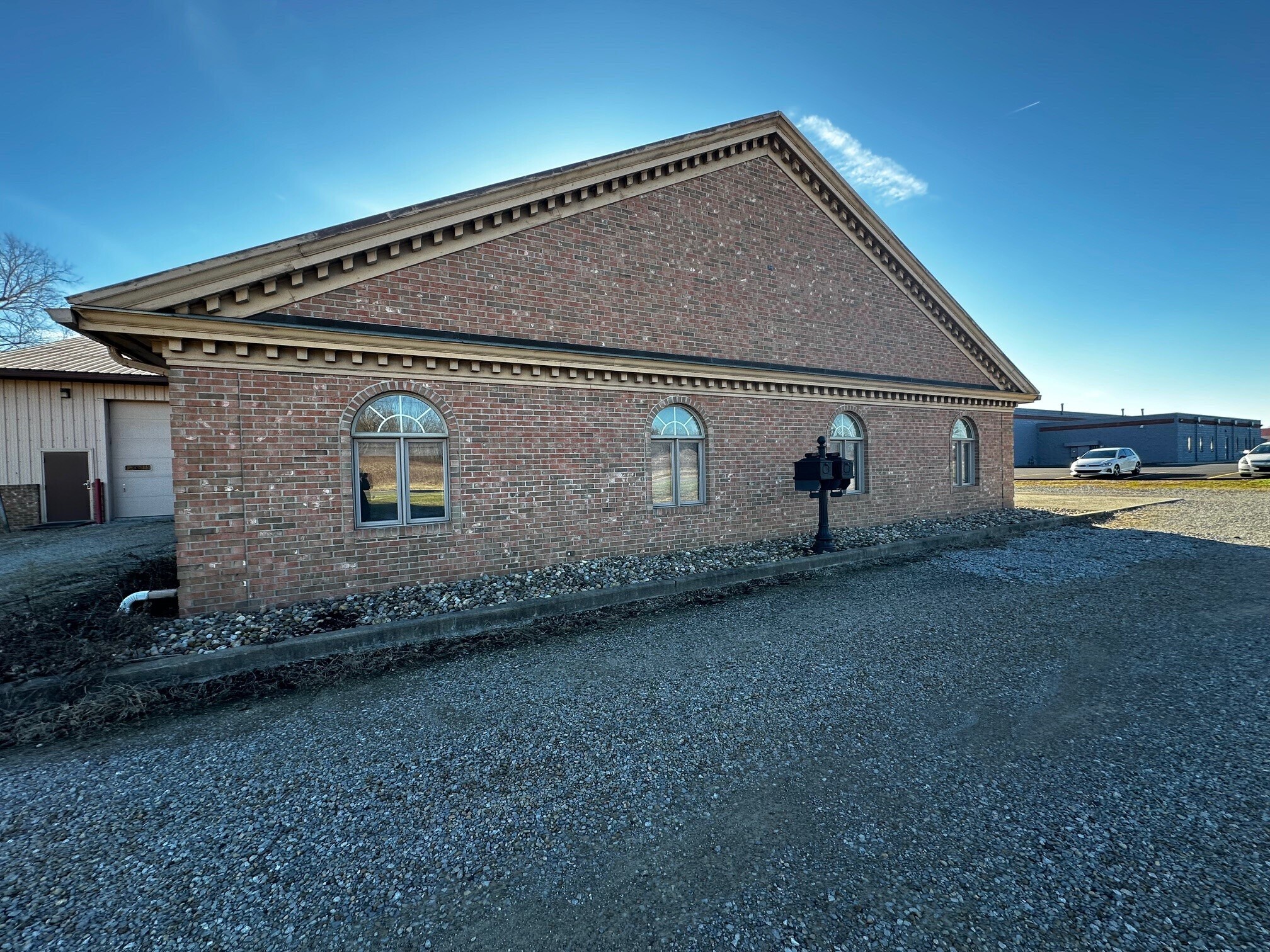 1416 Fairview Rd, Zanesville, OH for lease Building Photo- Image 1 of 18