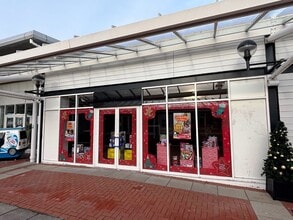 Coble Dene, North Shields for lease Building Photo- Image 1 of 1