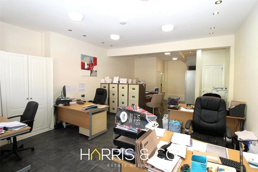 15 Poulton St, Fleetwood for lease - Building Photo - Image 3 of 11