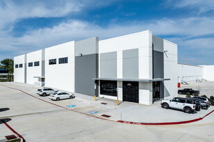 3260 Skyway Cir, Irving TX - Warehouse