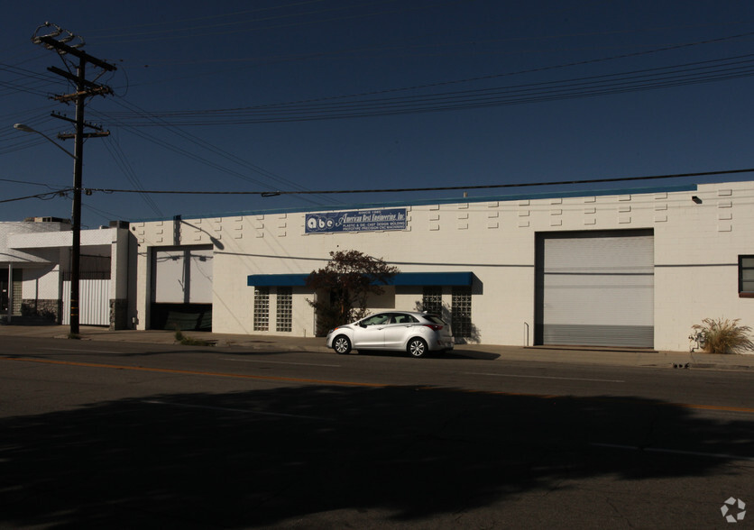 2901-2905 Winona Ave, Burbank, CA for lease - Building Photo - Image 3 of 3