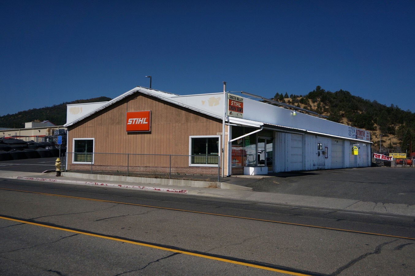 1445 S Main St, Yreka, CA 96097