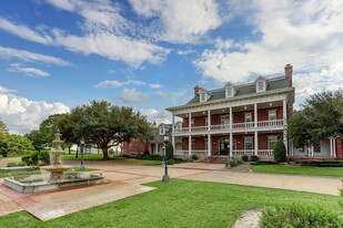 Cedar Hill Farm - Theater