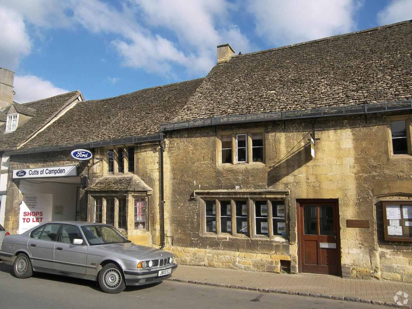 High St, Chipping Campden for sale Primary Photo- Image 1 of 1