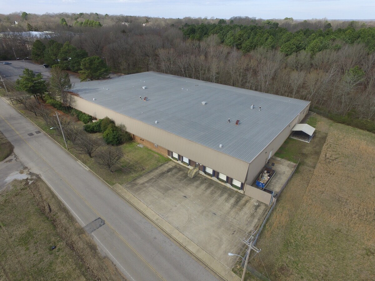 466 Washington St, Collierville, TN 38017