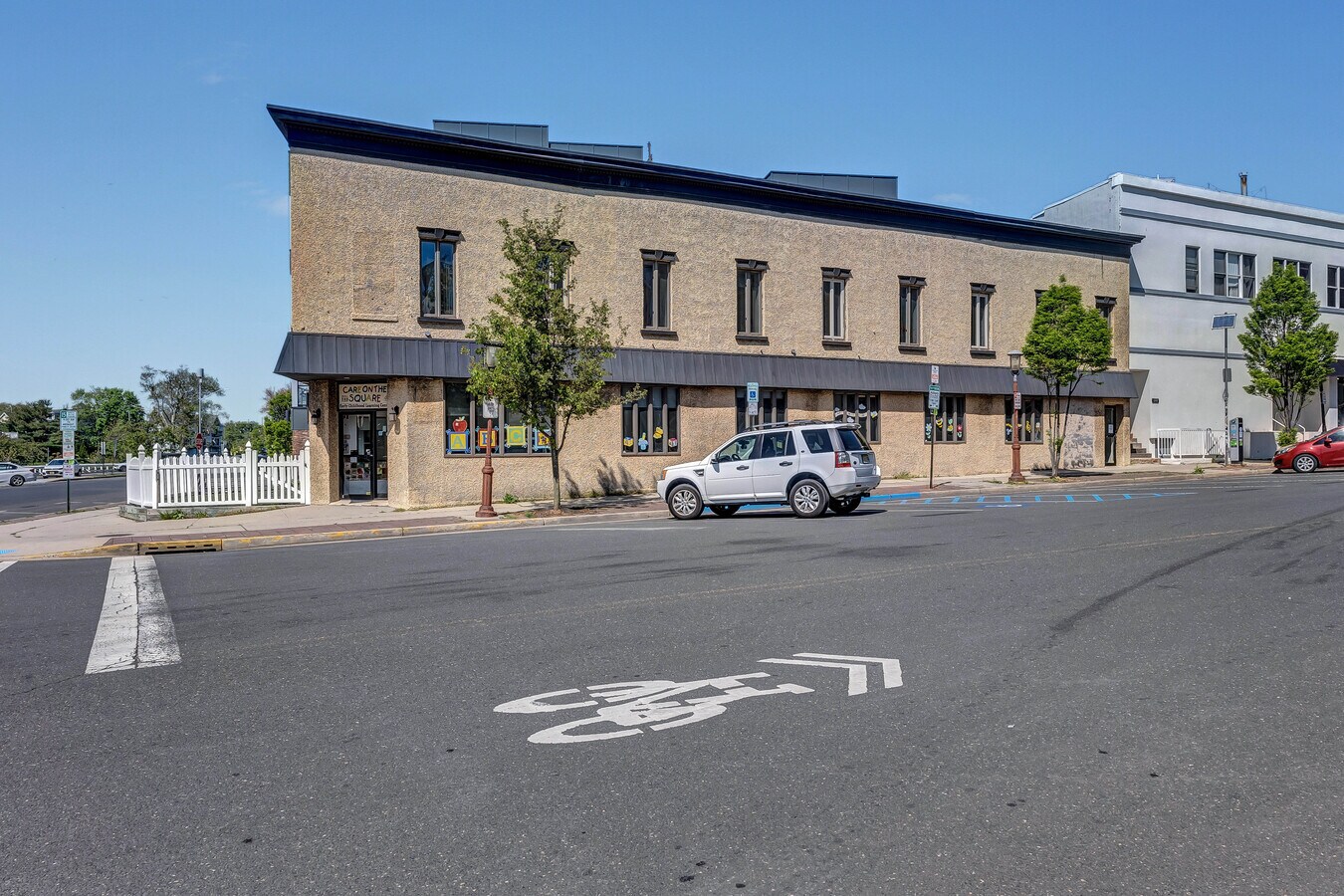 601 Lake Ave, Asbury Park, NJ 07712