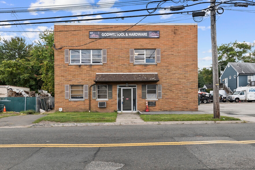 189 Greenwood Ave, Midland Park, NJ for lease - Building Photo - Image 1 of 15