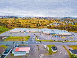 More details for 597 Av Du Phare E, Matane, QC - Retail for Lease