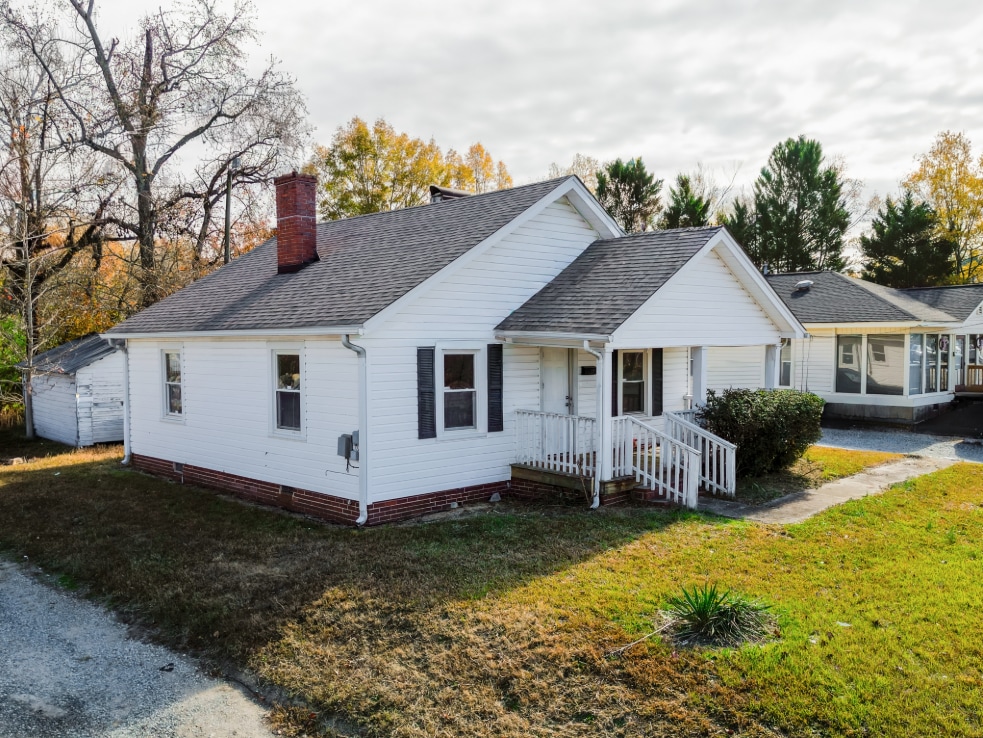 112 N Mineral Springs Rd, Durham, NC for lease Building Photo- Image 1 of 9