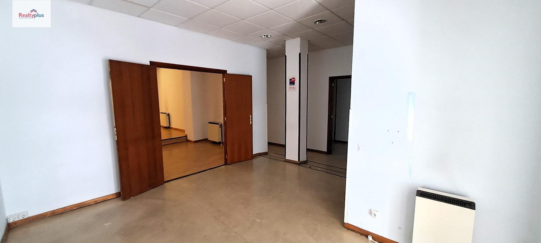 Segovia, SEG 40005 -  -  - Interior Photo - Image 1 of 5