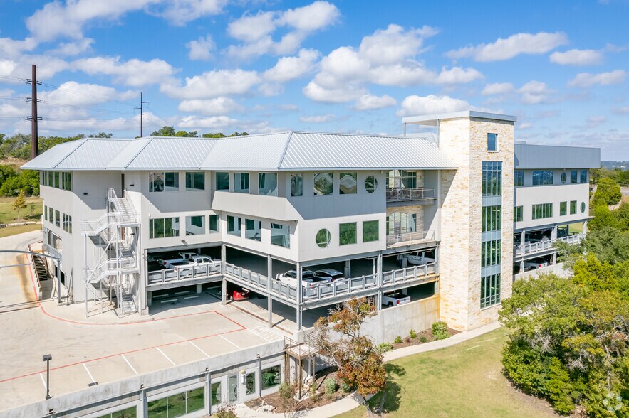 317 Grace Ln, Austin, TX for lease - Building Photo - Image 3 of 4