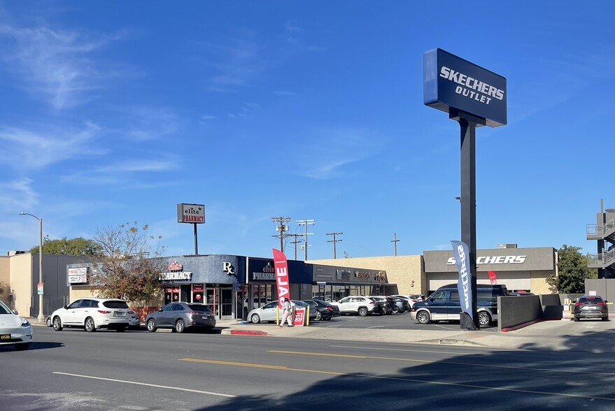 18143-18155 Ventura Blvd, Tarzana, CA for lease - Building Photo - Image 1 of 1