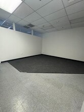 11001 N 99th Ave, Peoria, AZ for lease Interior Photo- Image 2 of 10