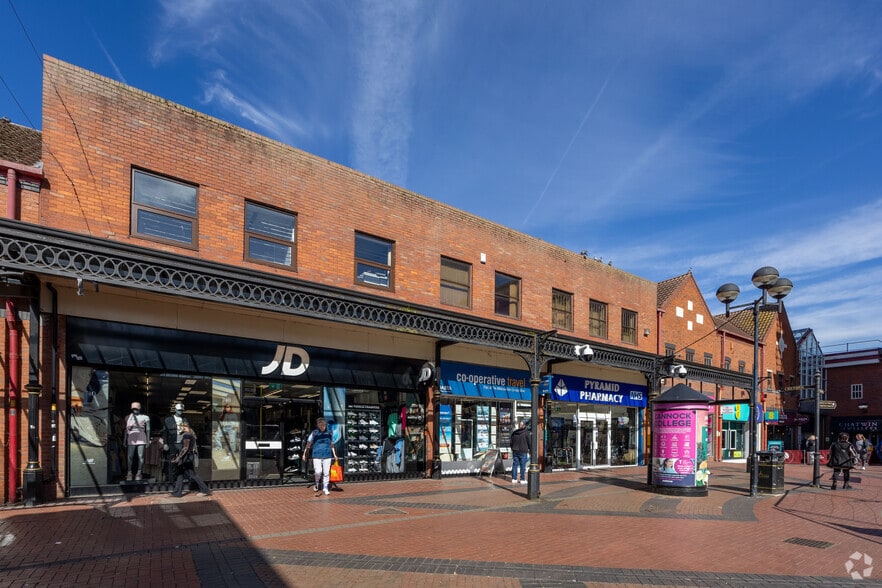 Cannock Shopping Centre, Cannock for sale - Primary Photo - Image 1 of 26
