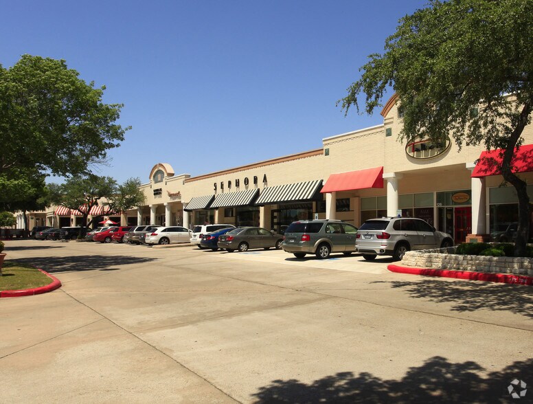 9722 Great Hills Trl, Austin, TX for sale - Primary Photo - Image 1 of 1