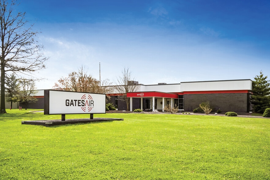 3200 Wisman Ln, Quincy, IL for sale - Building Photo - Image 1 of 1