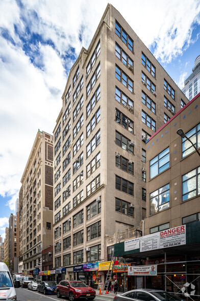 146 W 29th St, New York, NY for lease - Building Photo - Image 2 of 5