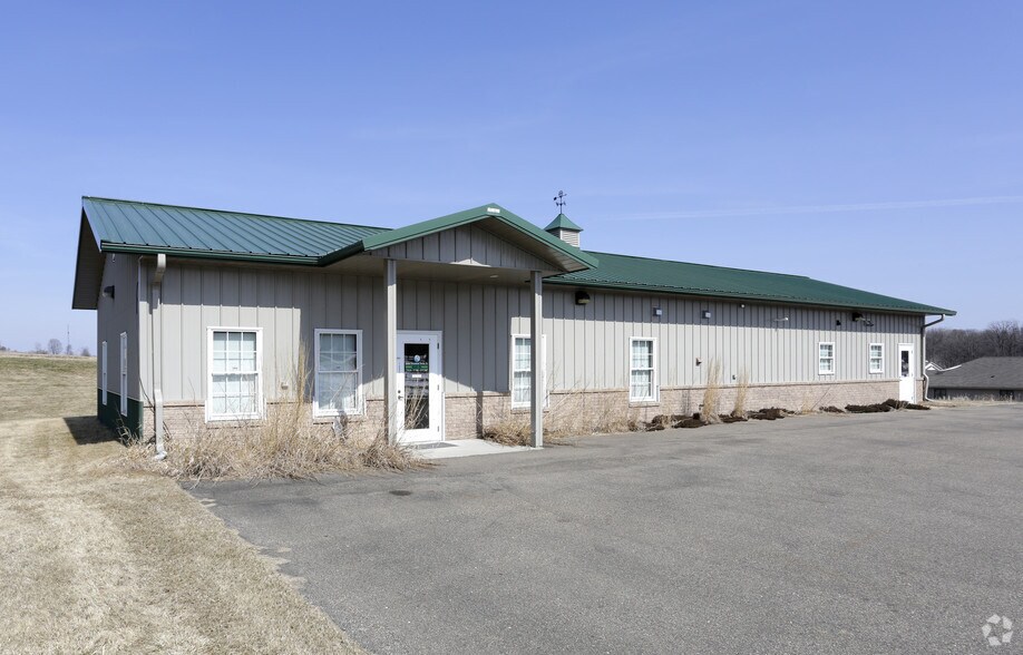 S1095 Westland Dr E, Spring Valley, WI 54767