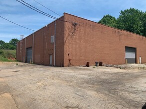 850 Hooker St, Martinsville, VA for lease Building Photo- Image 1 of 2