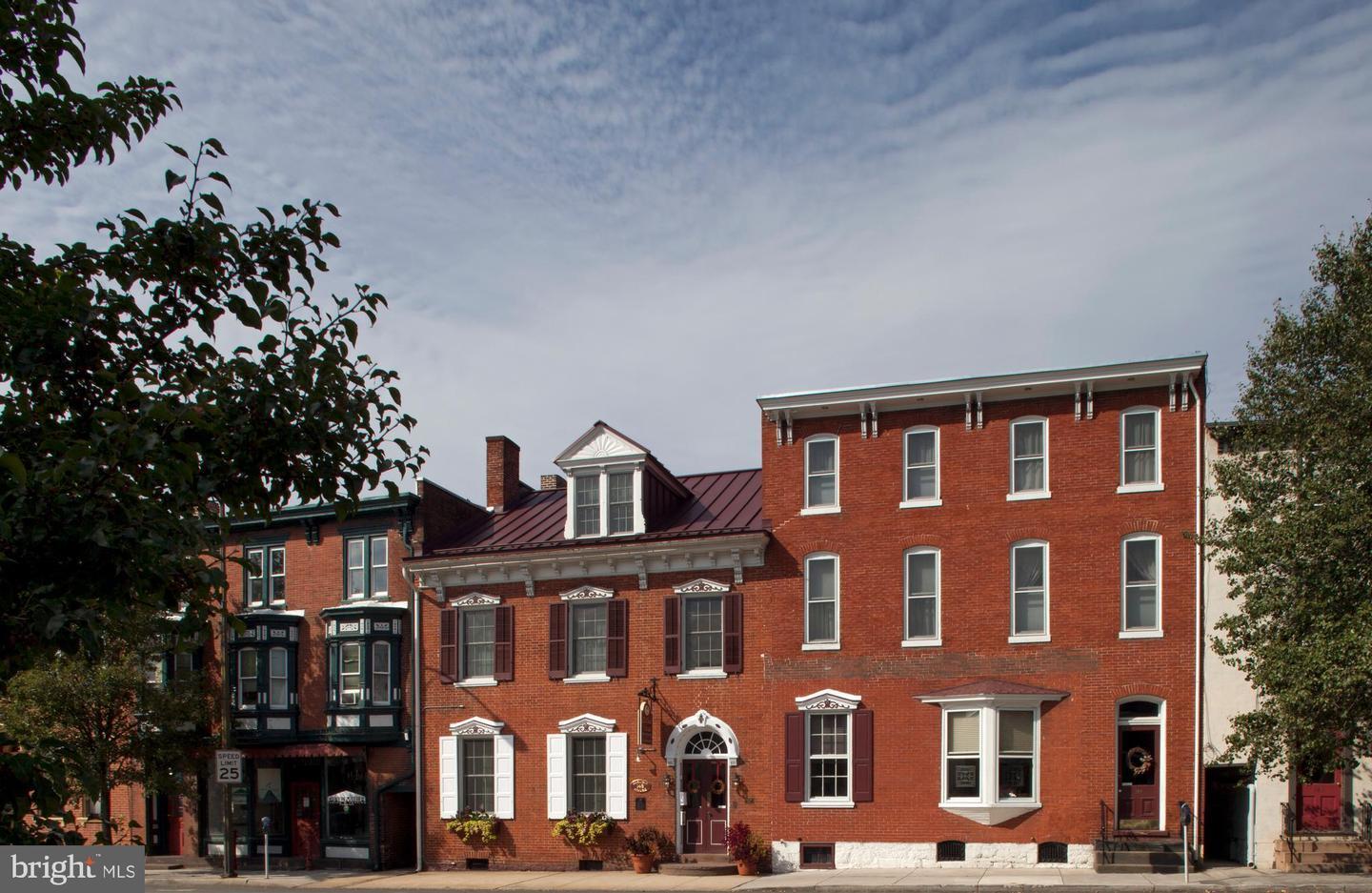 148 S Hanover St, Carlisle, PA for sale Primary Photo- Image 1 of 1