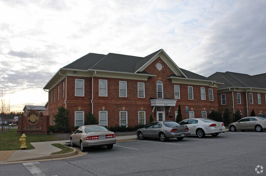 2501 Hunter Pl, Woodbridge, VA for lease - Building Photo - Image 2 of 7