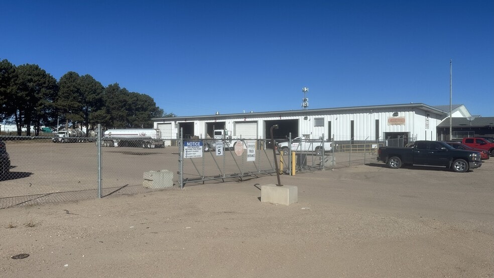 2600 2nd Ave, Greeley, CO for sale - Building Photo - Image 2 of 9