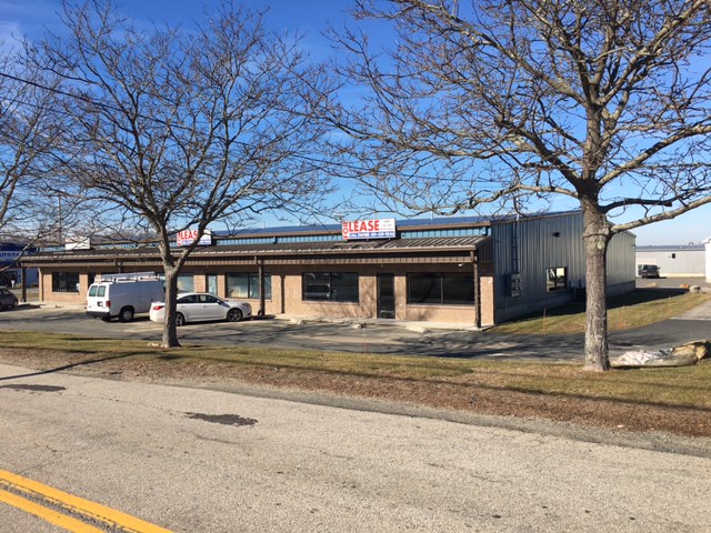 1 New Industrial Rd, Warren, RI for sale - Building Photo - Image 1 of 1