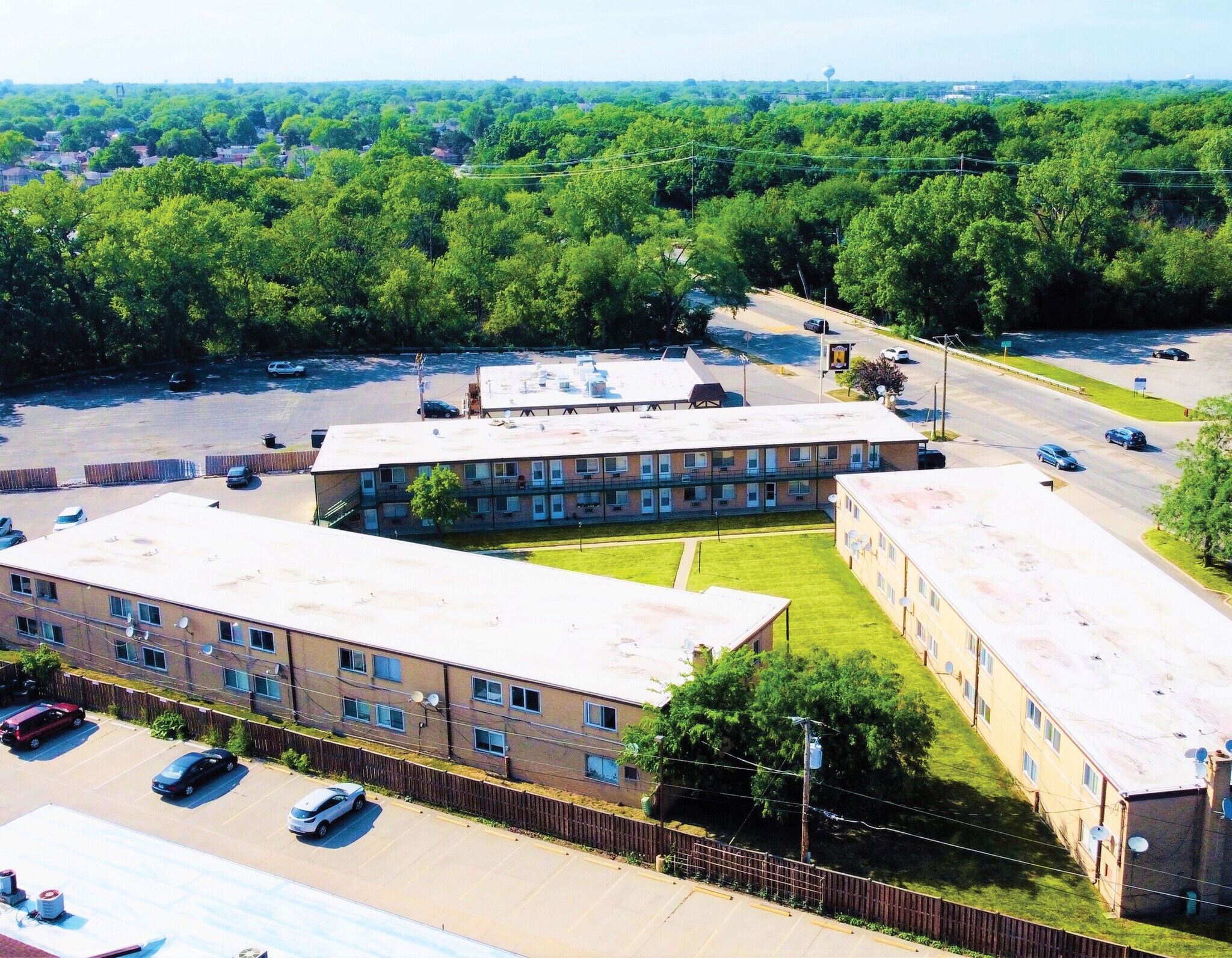 7900-7920 N Caldwell Ave, Niles, IL for sale Building Photo- Image 1 of 1