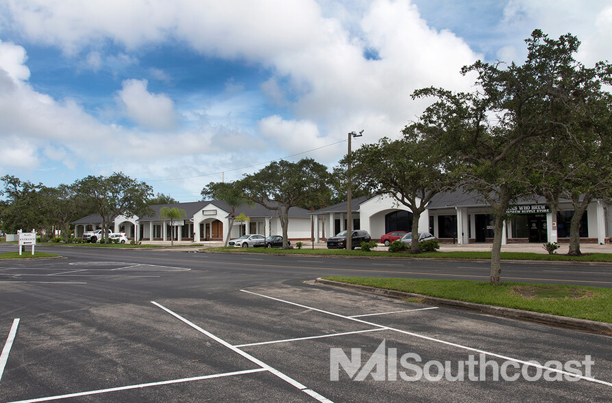 4150 Okeechobee Rd, Fort Pierce, FL for lease - Building Photo - Image 2 of 8