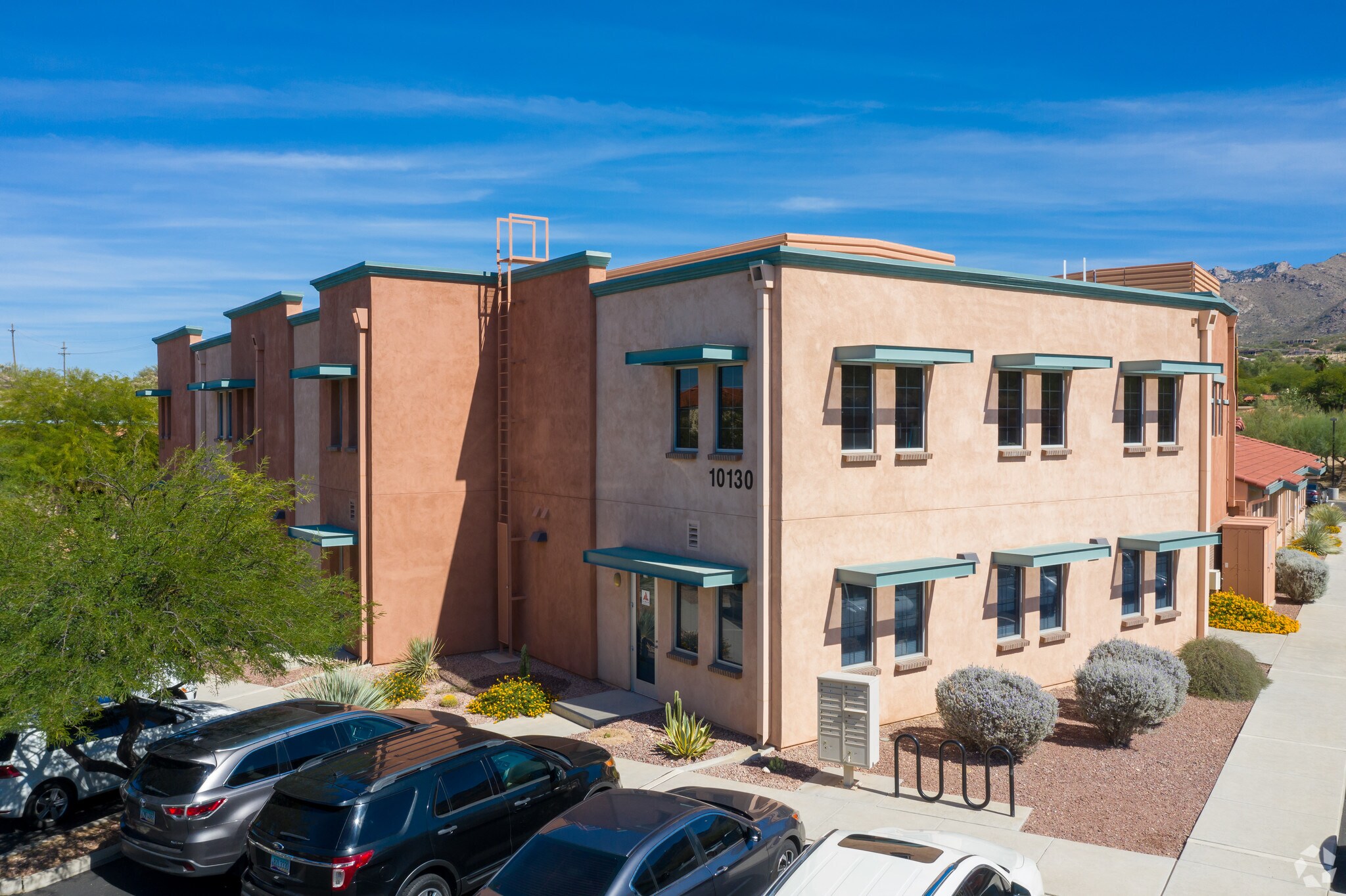 10130 N Oracle Rd, Oro Valley, AZ for sale Building Photo- Image 1 of 1