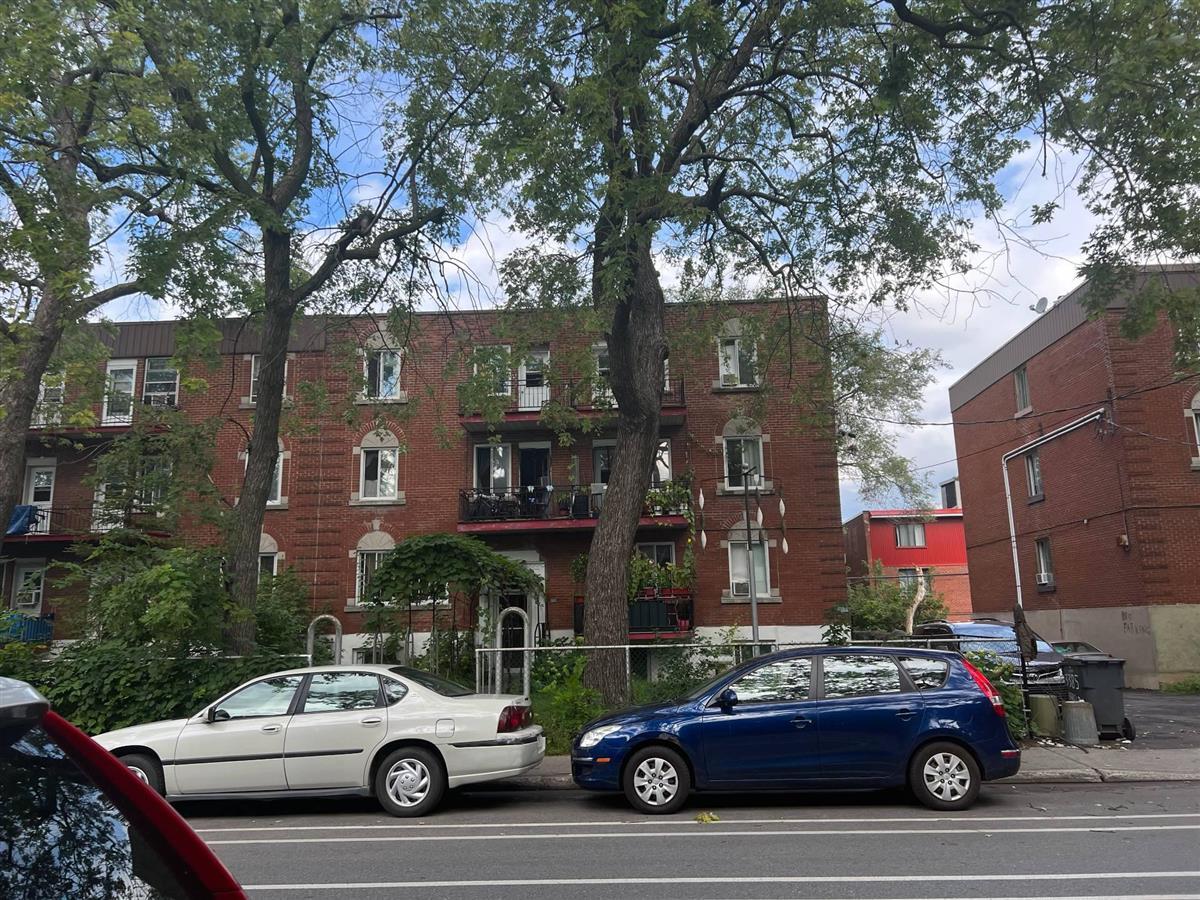 3385 Av Barclay, Montréal, QC H3S 1K3